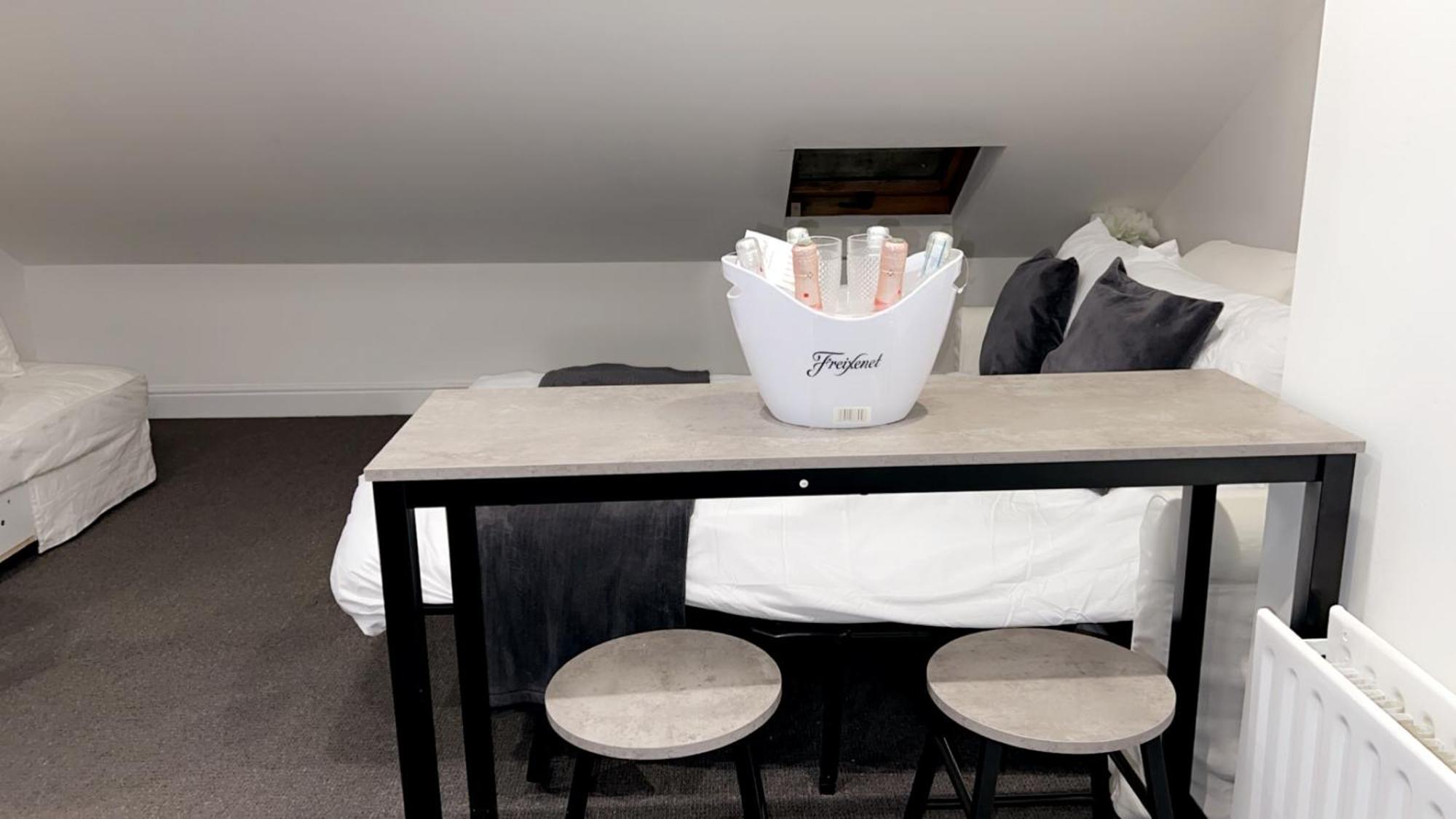 Sunrise Retreat Hotel London Bagian luar foto