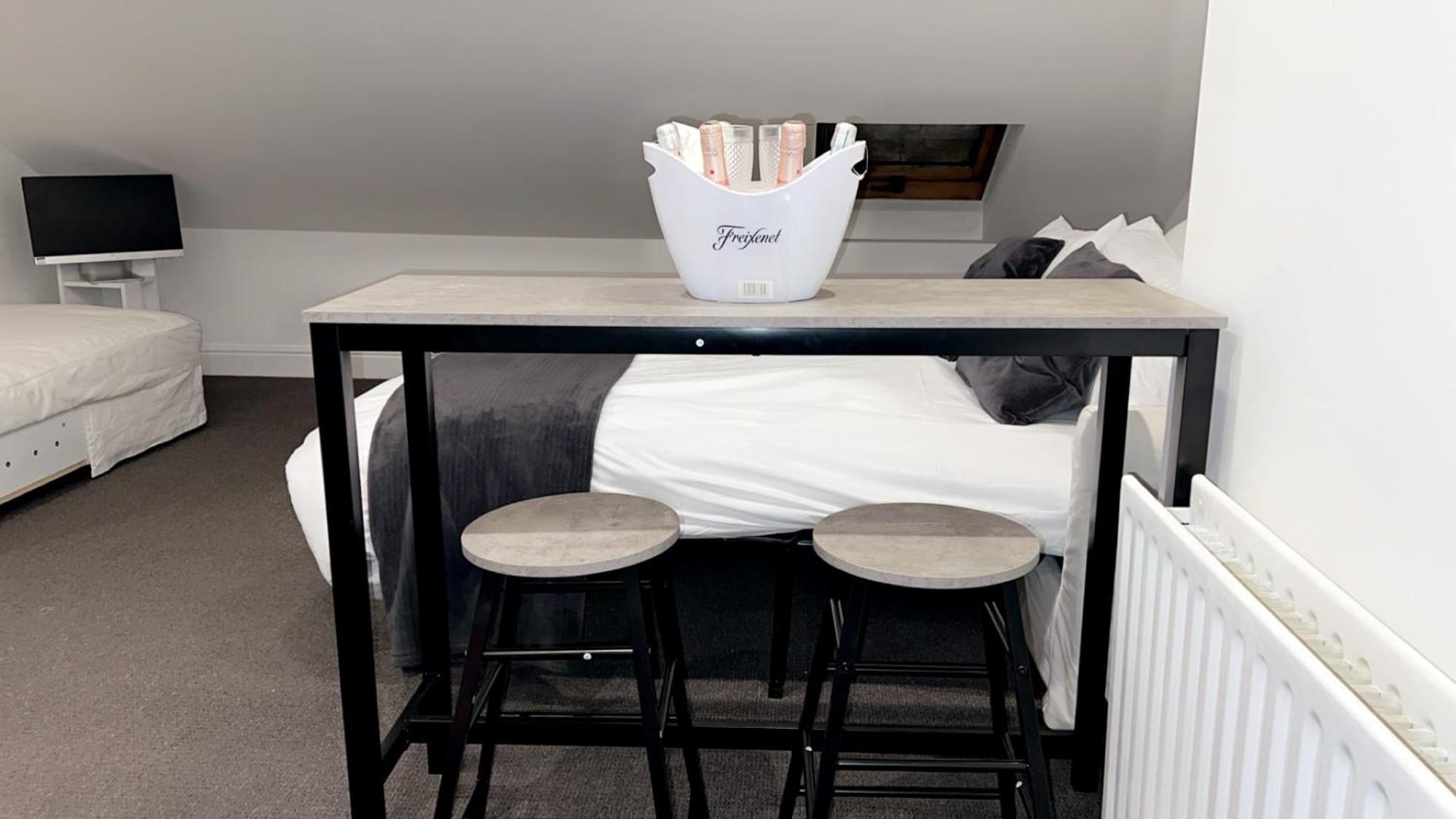Sunrise Retreat Hotel London Bagian luar foto